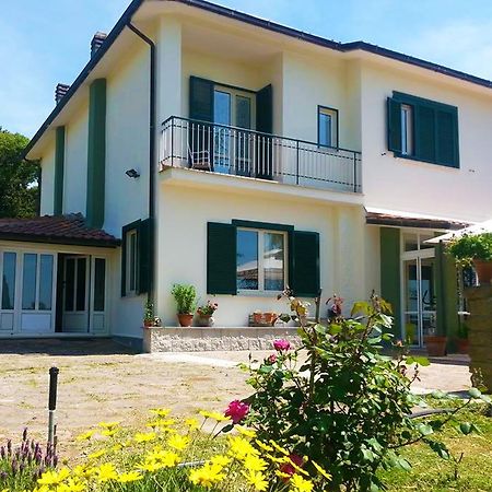 Bed And Breakfast Romantica Evasione Sutri Exteriér fotografie