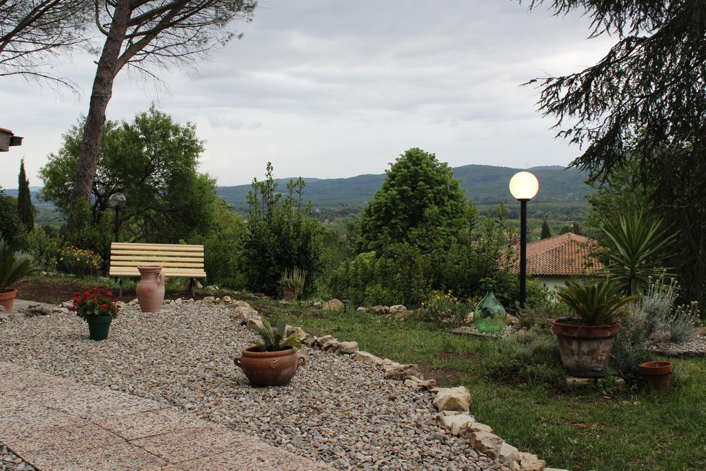 Bed And Breakfast Romantica Evasione Sutri Exteriér fotografie