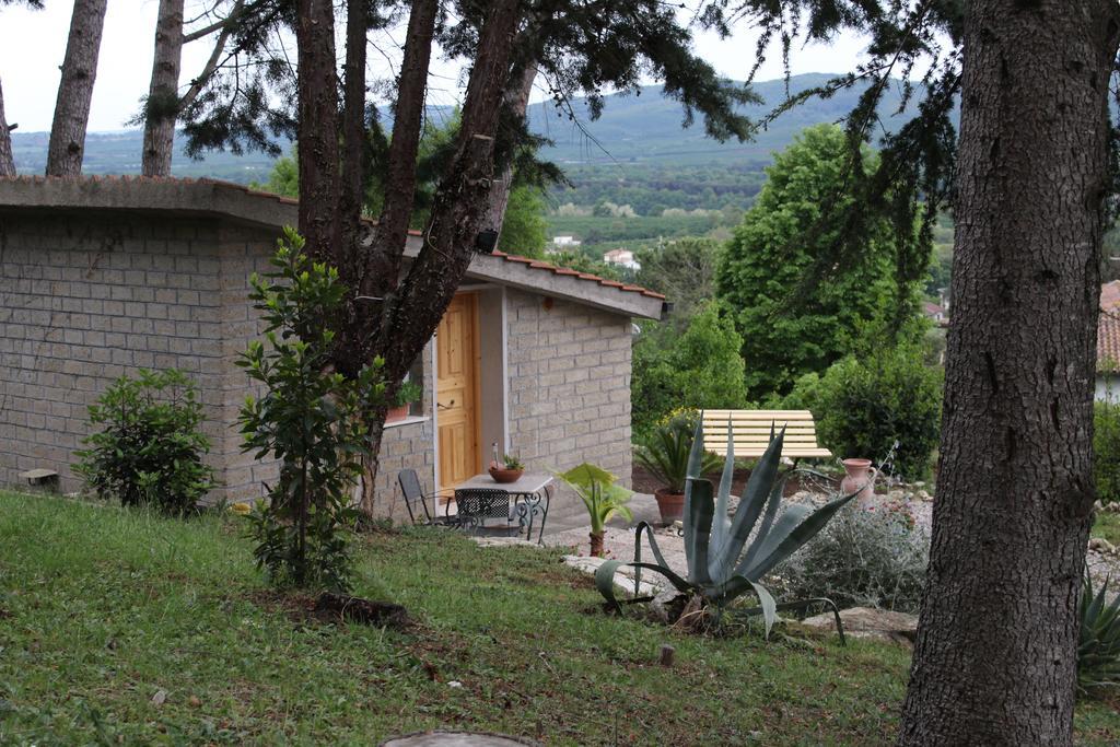 Bed And Breakfast Romantica Evasione Sutri Exteriér fotografie