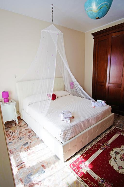 Bed And Breakfast Romantica Evasione Sutri Exteriér fotografie