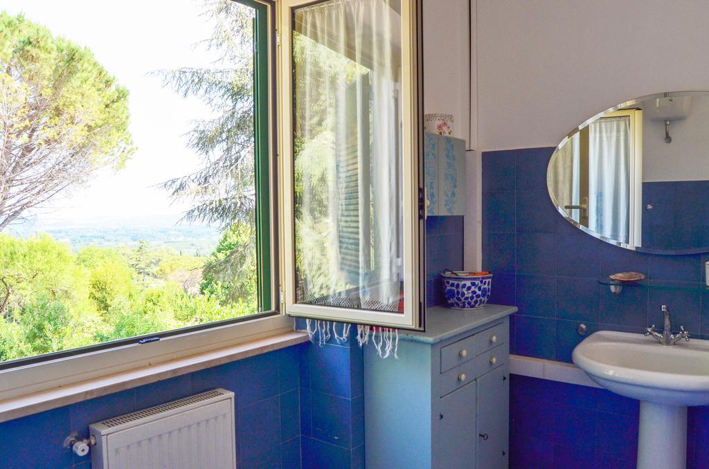 Bed And Breakfast Romantica Evasione Sutri Exteriér fotografie